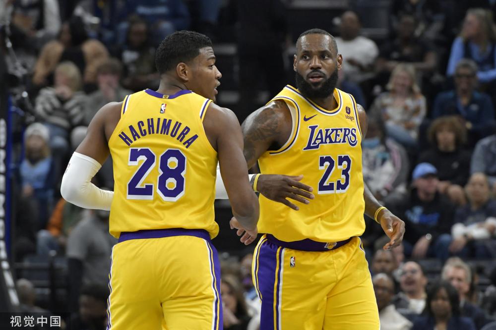 禁区内的背 禁区内的背