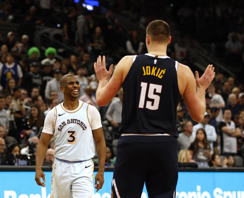 在关键时刻 在关键时刻