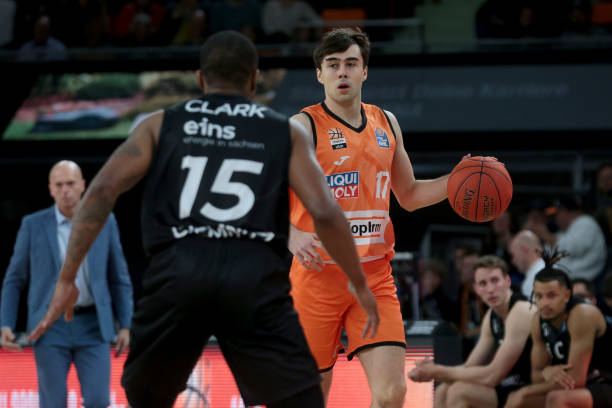 箭运动树立 箭运动树立